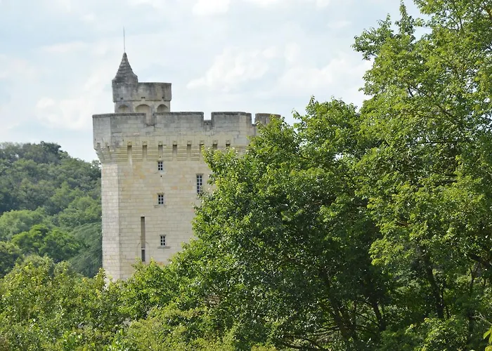 De Montecler Chenehutte-Treves-Cunault