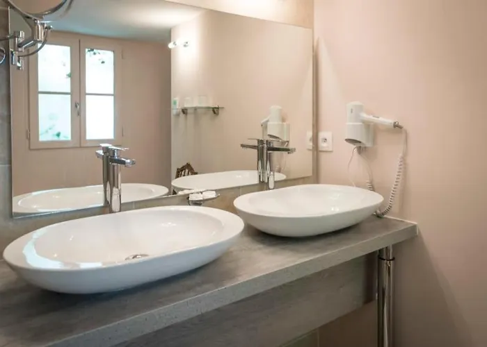 Holiday home De Montecler Chenehutte-Treves-Cunault